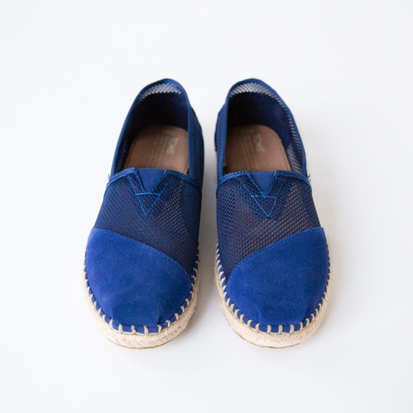 NWT ♡ TOMS Shoes, W9.5, Blue, Hemp Sole, ON SALE! - Picture 5 of 7